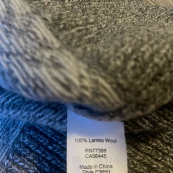 J. Crew Gray and White Crewneck Sweater Fair Isle Pattern 100% wool men’s Large - Picture 5 of 6